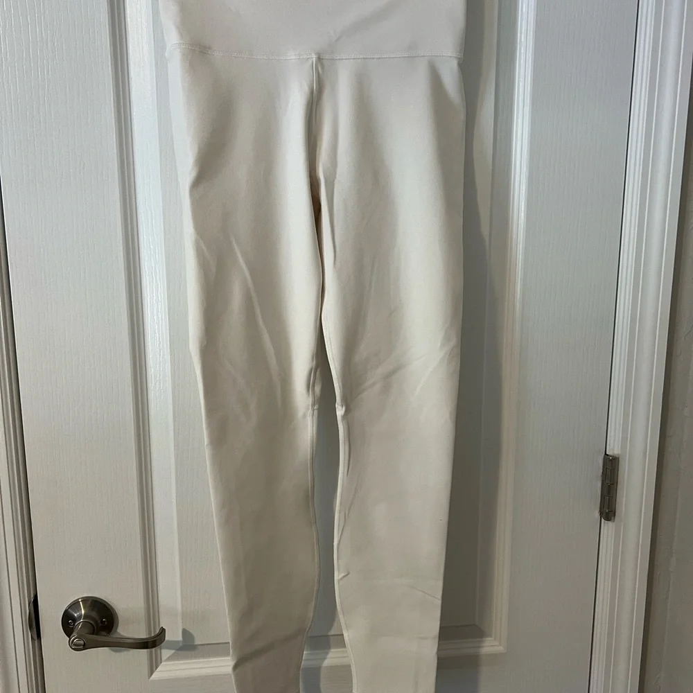 Fabletics leggings - Picture 2 of 2